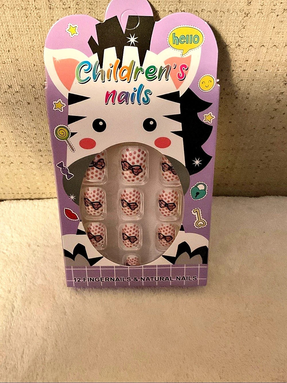 Children's Nails Pink & White NWT